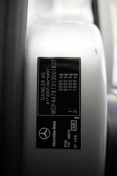 Mercedes-Benz V-Class