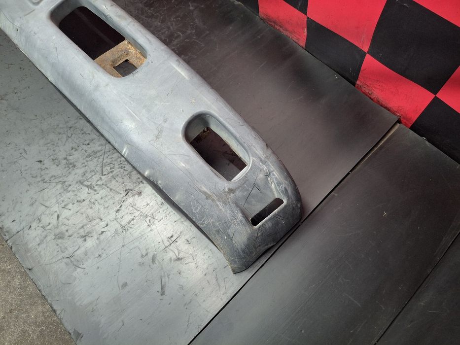 Pára-choques frente MITSUBISHI Canter (FB7, FB8, FE7, FE8) VII