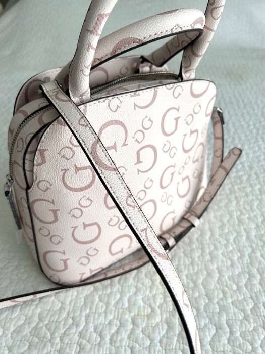 Guess torebka z logo