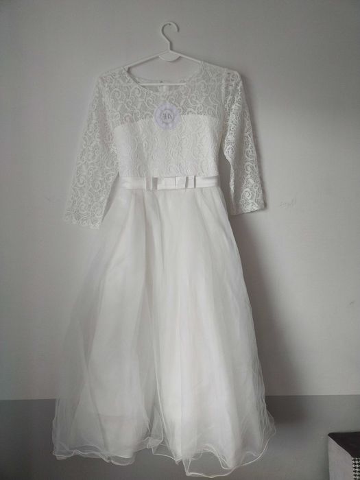 Sukienka komunijna z koronką