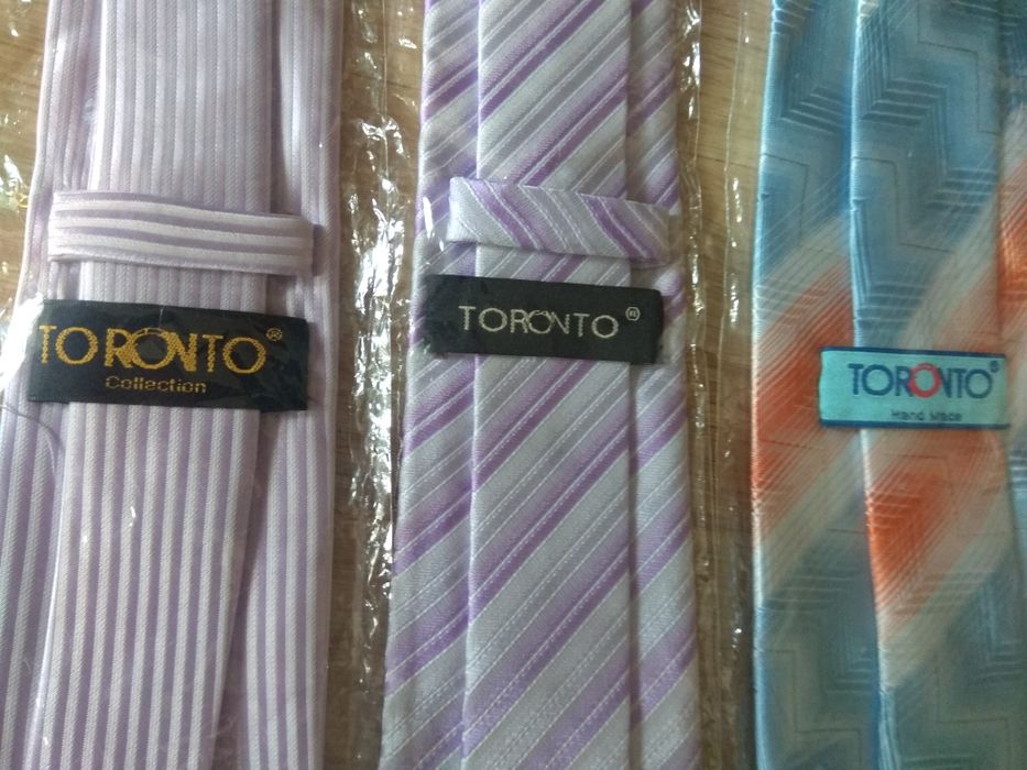 NOWE Krawaty Pięć Sztuk