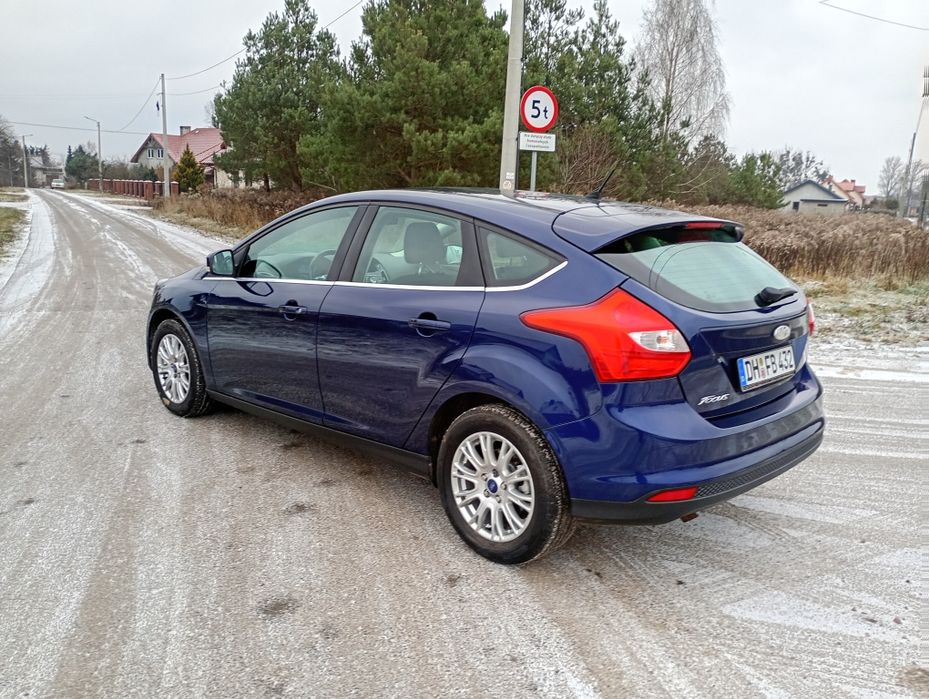 Sprzedam swieżo sprowadzony przygotowany do rejestracji ford focus 1.6