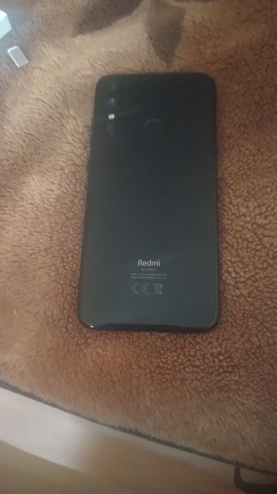 продам телефон Xiaomi redmi note 7 4/128