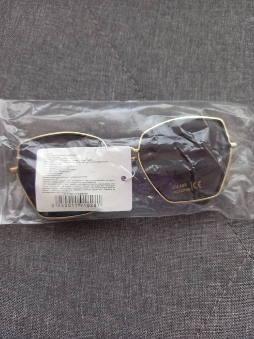 Окуляри сонцезахісні