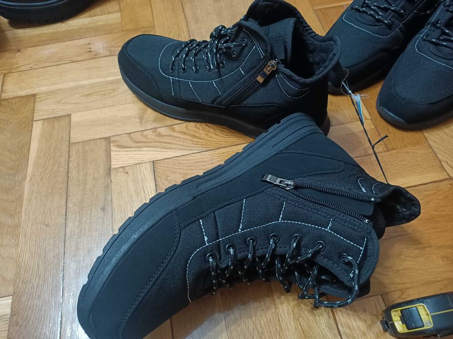 Buty męskie zimowe 45 nowe