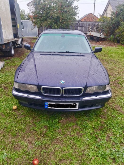 BMW 7 E38
