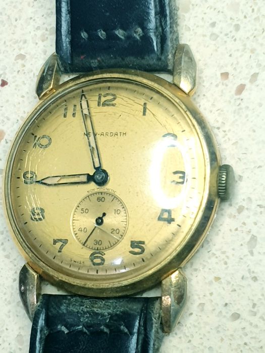 vintage relógio de pulso suíço NEW-ARDATH - à trabalhar