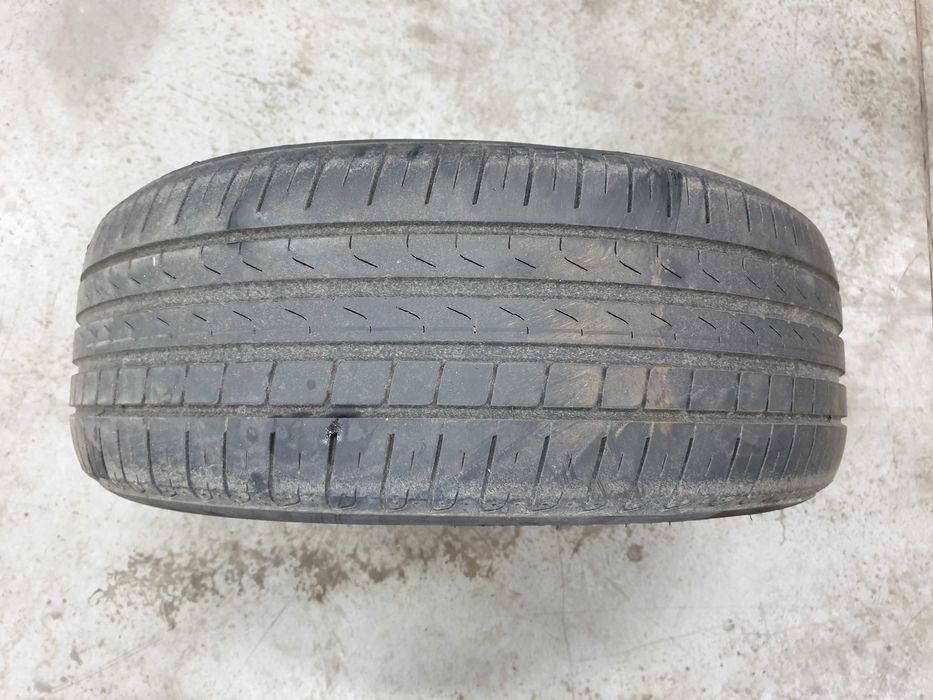 1szt. 215/55/17 94W Pirelli Cinturato P7 4,5mm 2020r [ 10520 ]