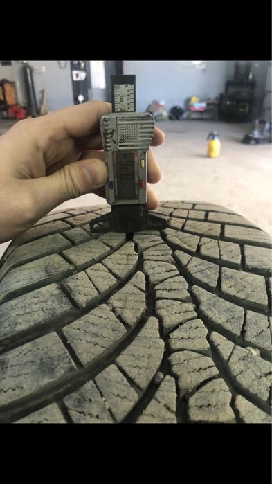 Зимові колеса Kumho 245/50/18