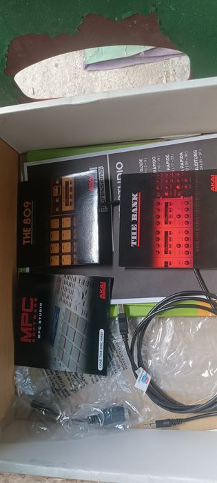 AKAI MPC STUDIO automat perkusyjny