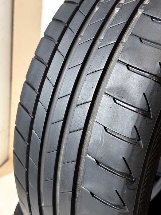 Pneus Bridgestone Turanza T005 - 225/40/19 - Como NOVOS