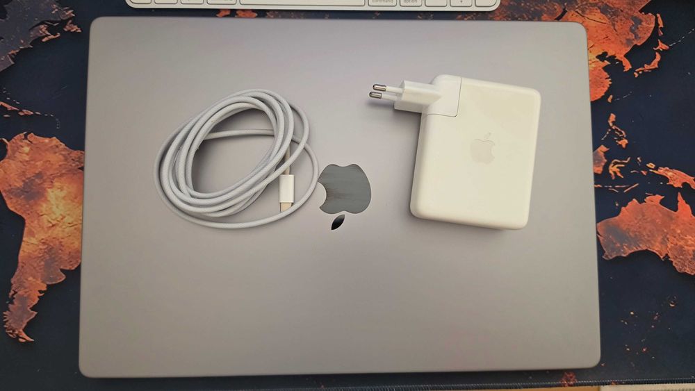 MacBook Pro M1 16