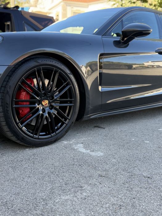 Porsche panamera 4 E-Hybrid