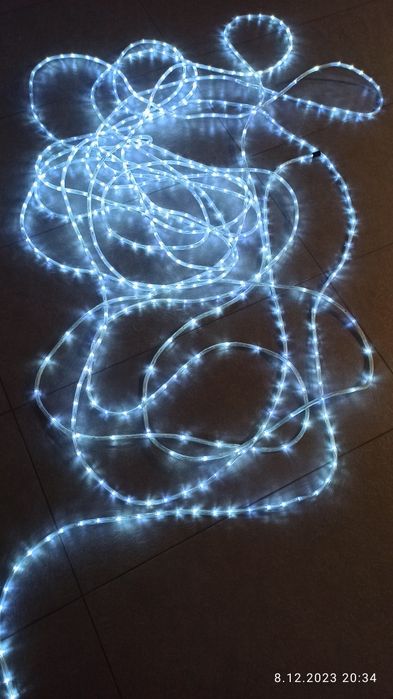 Łańcuch świąteczny choinkowy LED polski 30m IP44 48W; 8 progr 1/2 ceny