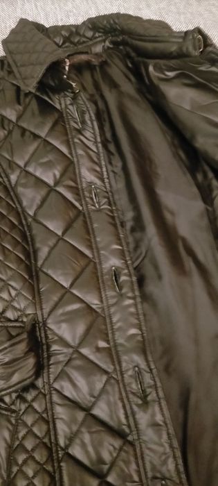 Casaco comprido acolchoado preto