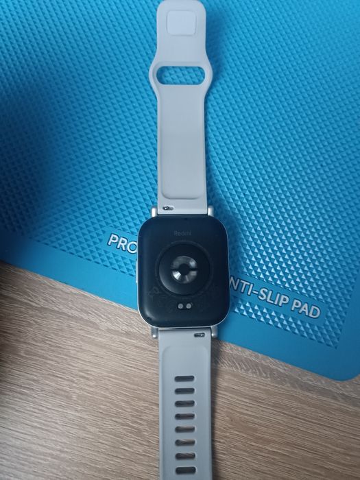 Продам xiomi redmi watch 5 active