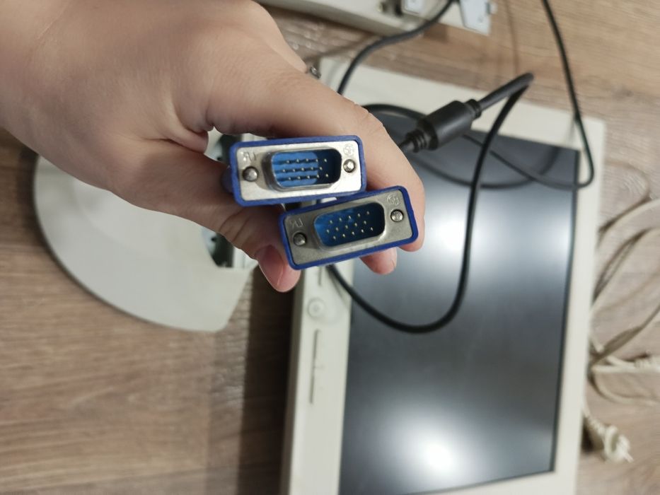 Монітор Samtron 51S