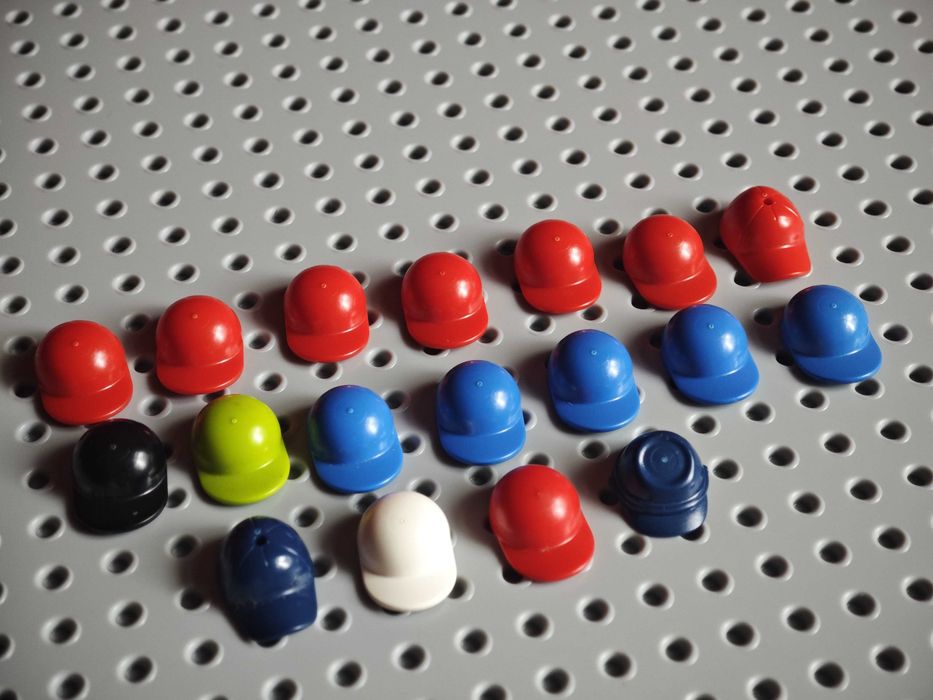 Lego zestaw czapek z daszkiem różne kolory