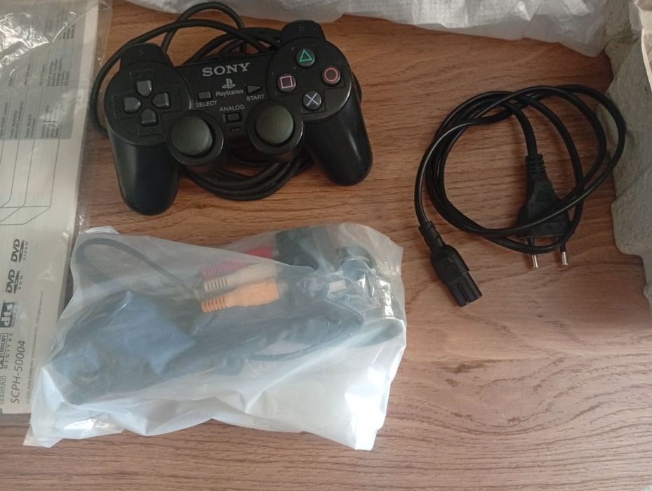 Consola PS2 em caixa Completa