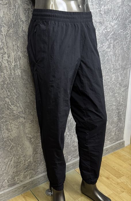 New Balance штаны L-XL размер трекинговые черные на манжетах