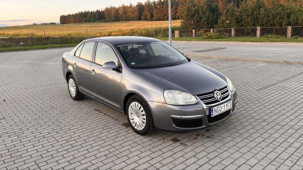 Sprzedam VW Jetta 1.6 benzyna