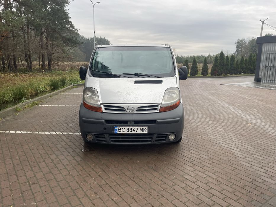 Nissan Primastar 2.5 dCi 140 (2004)