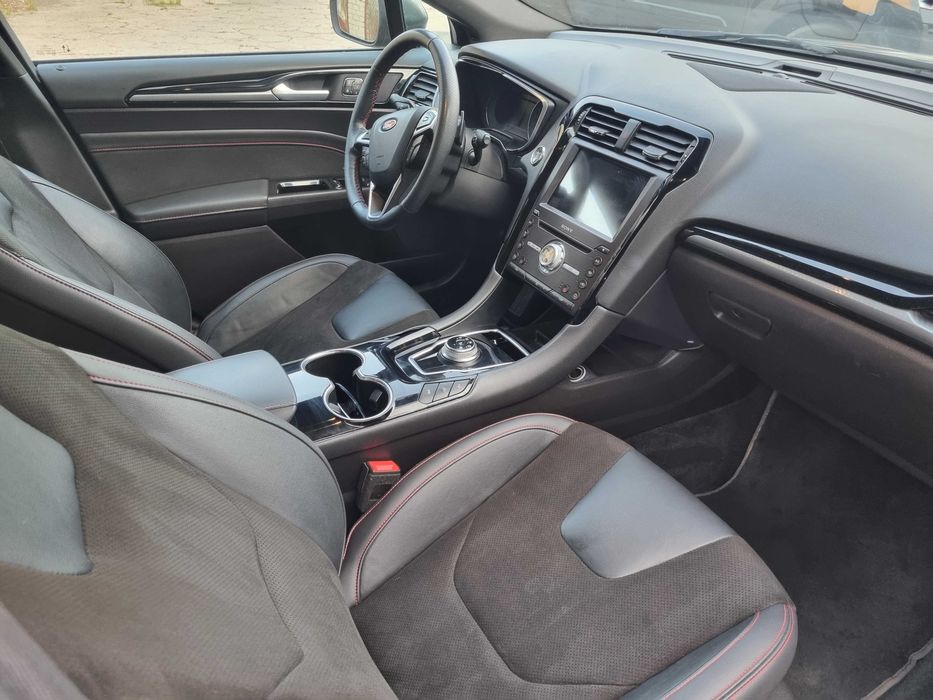 Ford Mondeo ST-Line