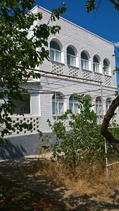 Добротная дача в Кошарах с видом на Тилигульский лиман