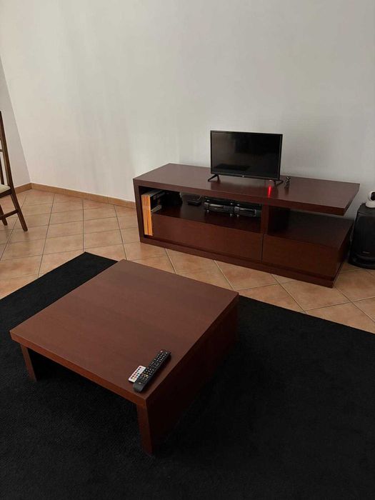 Conjunto de móveis de sala
