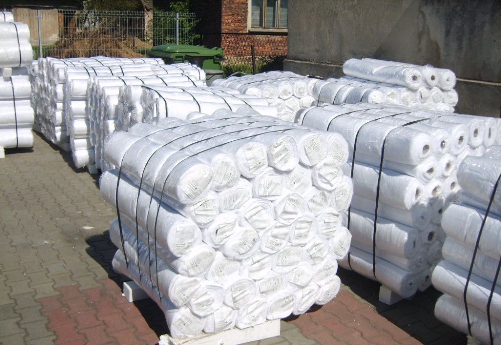 Geowłóknina Drogowa IGŁOWA do drenażu pod droge 4x50mb. 100g/m2.