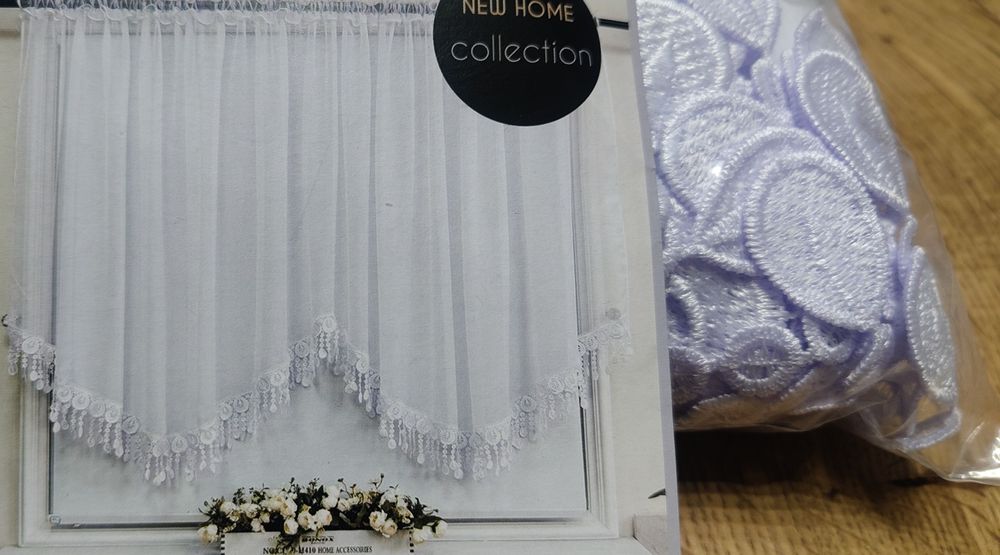 Firana gotowa z gipiurą nowa