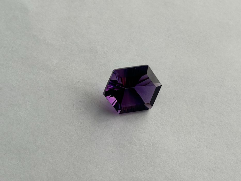 Ametyst  22.77 Ct - certyfikat IGI (amethyst)