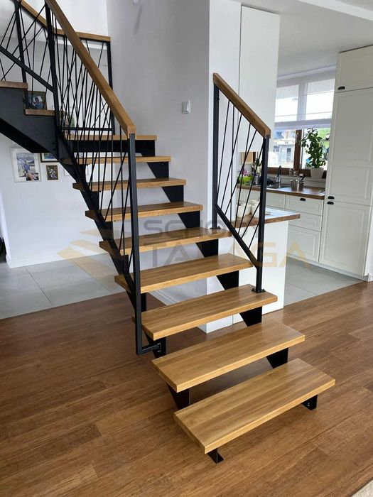 Schody metalowe, nowoczesne schody loft na konstrukcji stalowej