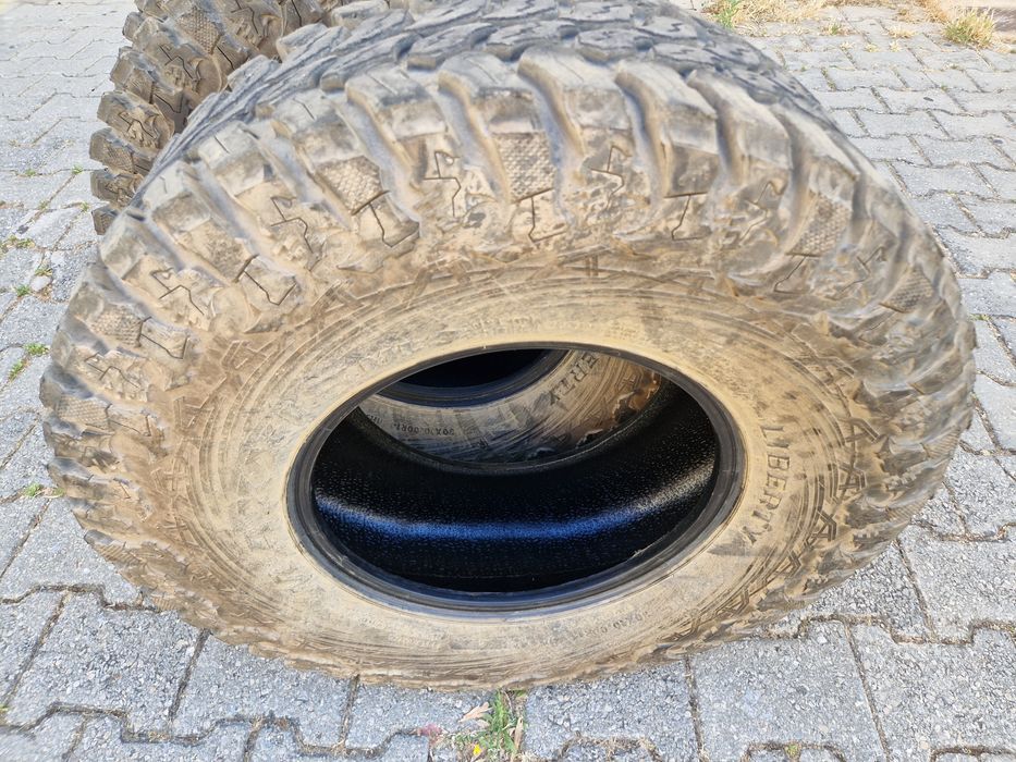 5 pneus usados MAXXIS Liberty 30x10r14 ATV ou outro 4x4 550€ por todos ou troco por origem SSV Buggy ligue ou whatsApp