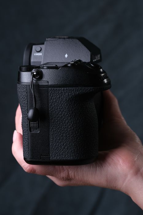 Panasonic S1R l mount