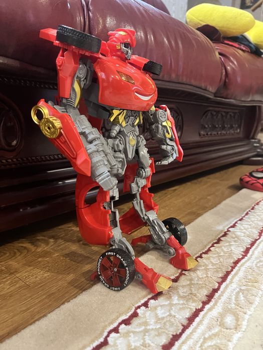 Трансформер молнія маквін