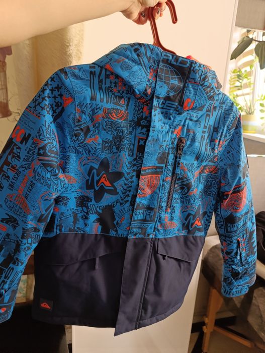 Новая лыжная куртка , термокуртка
