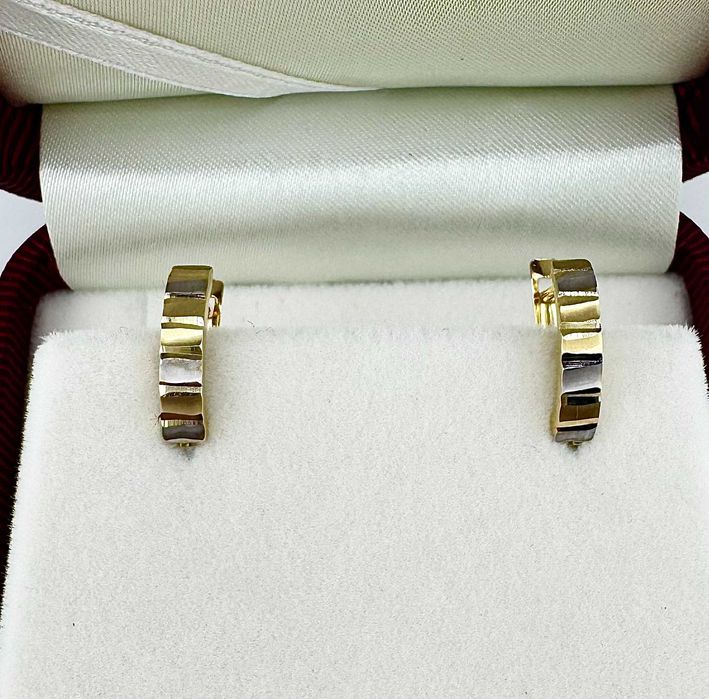 Piękne złote kolczyki 1,20g 585 14K dł. 1,5cm