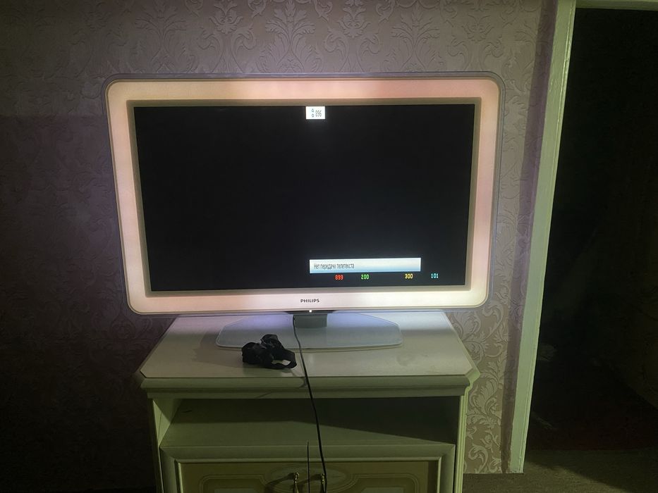 Телевізор PHILIPS