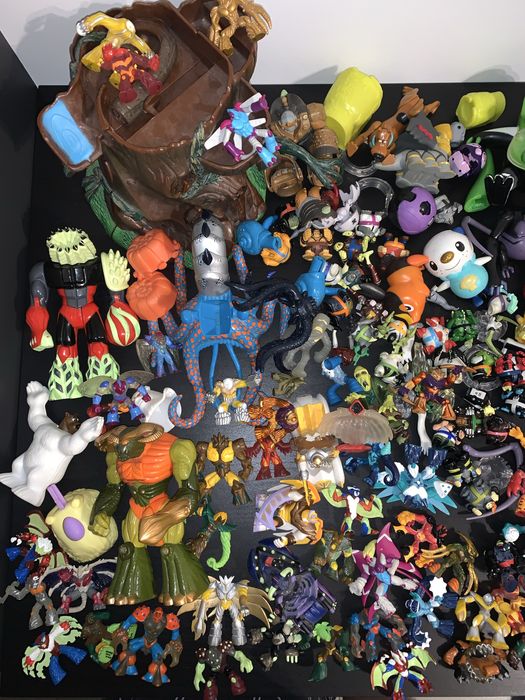 Zestaw zabawek (gormity, ben 10, bakugany, pokemony itp)