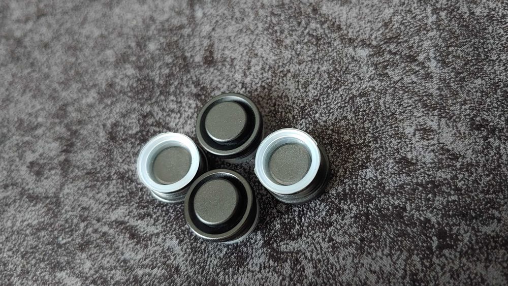 Аксесуари, зарядні до ліхтарів Convoy S2+ та подібних