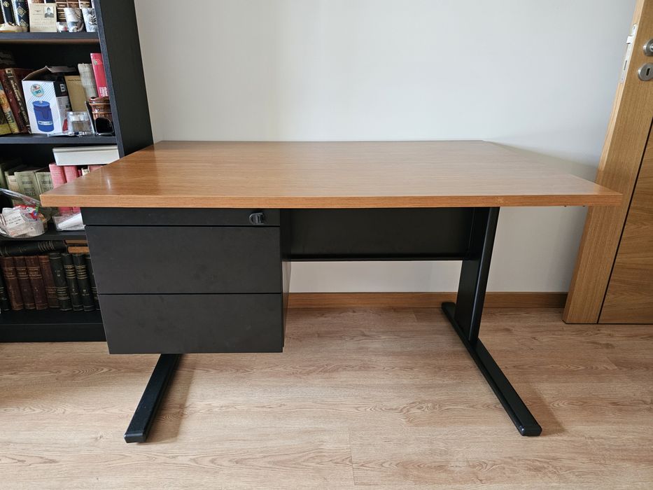 Secretária de escritório 120 × 80 cm com gaveteiro