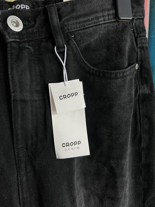 Nowe czarne męskie spodnie jeansowe z dziurami loose baggy Cropp denim