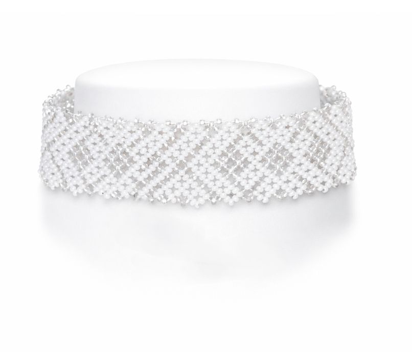 Витончений білий чокер