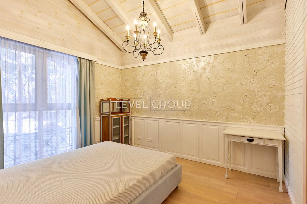 Маєток в сосновому лісі, SPA комплекс з басейном, автономність100%!