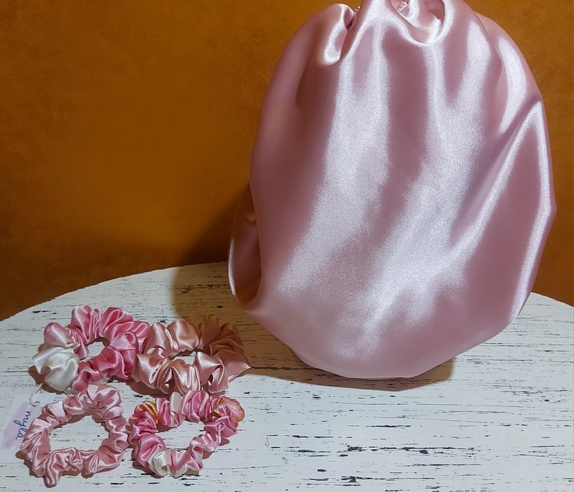 Jedwabny czepek rozmiar L +4 scrunchies