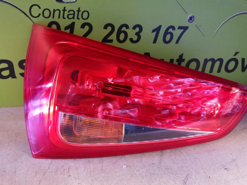 AUDI A1 FAROLIM ESQUERDO - FT339