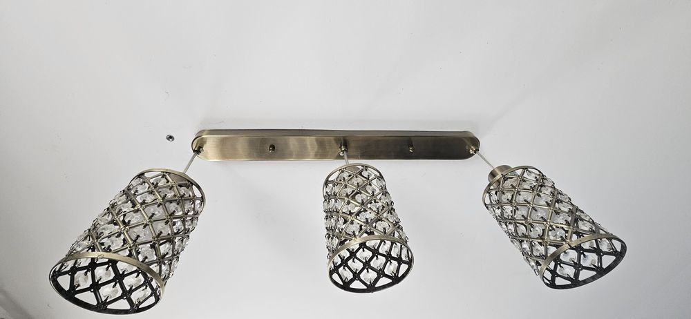 Lampa potrójna regulowana