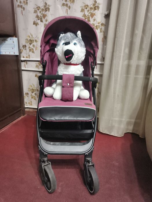 Детская прогулочная коляска carello bravo