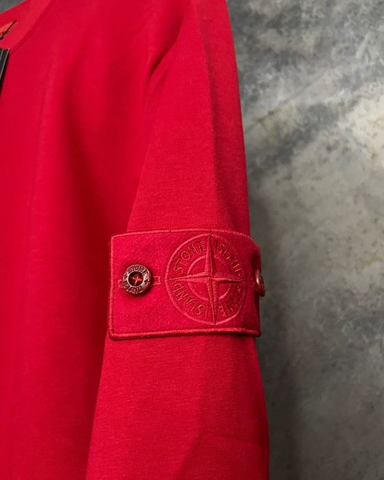 RED GHOST sweatshirts